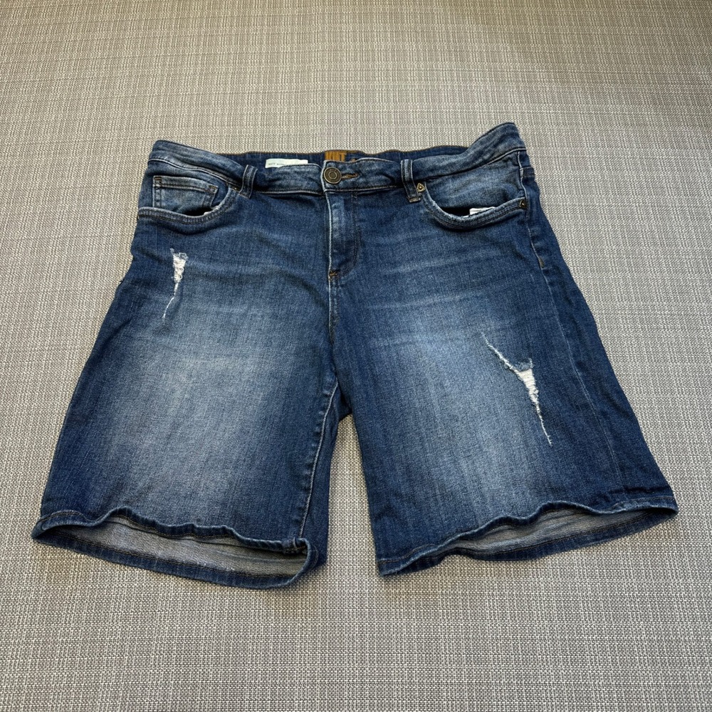 Kut from the Kloth Katy Boyfriend Shorts size 12 Blue Distressed‎ Denim Jorts
